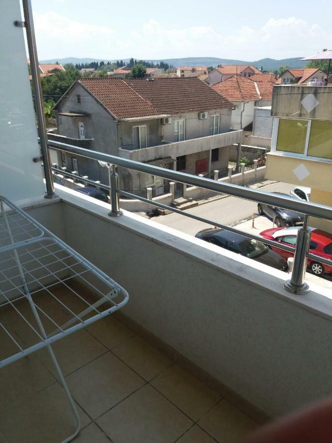 Mona&Mike Apartments Tivat Bagian luar foto