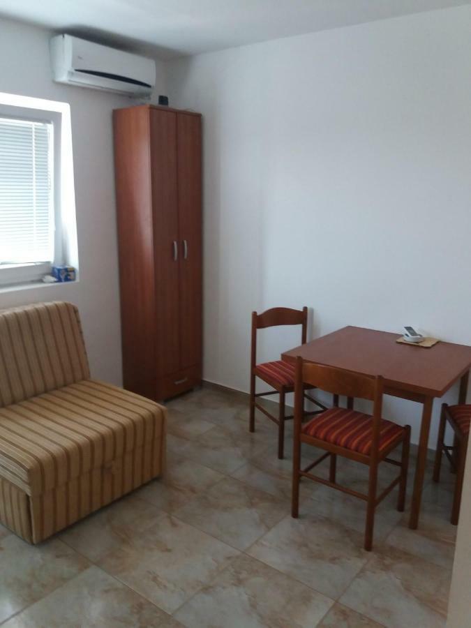 Mona&Mike Apartments Tivat Bagian luar foto